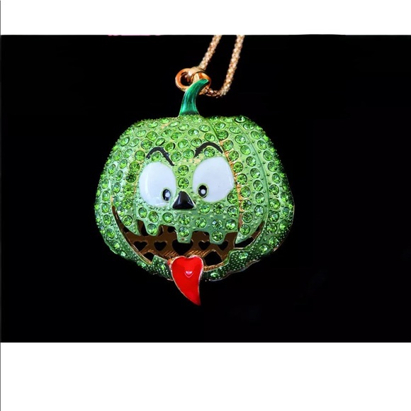 Funny Scary Halloween Green Pumpkin Necklace - Picture 2 of 4